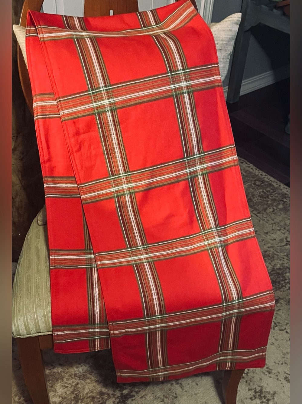 Like New Hallmark Table Runner 70x14  LIKE & MAKE A DEAL